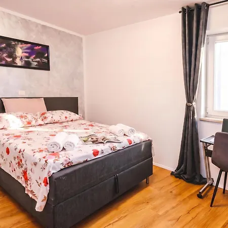 Ota Residence In Koper Old Town Apartment *
