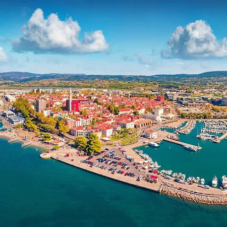 Ota Residence In Koper Old Town *