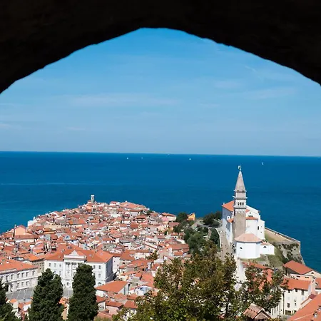 Ota Residence In Koper Old Town